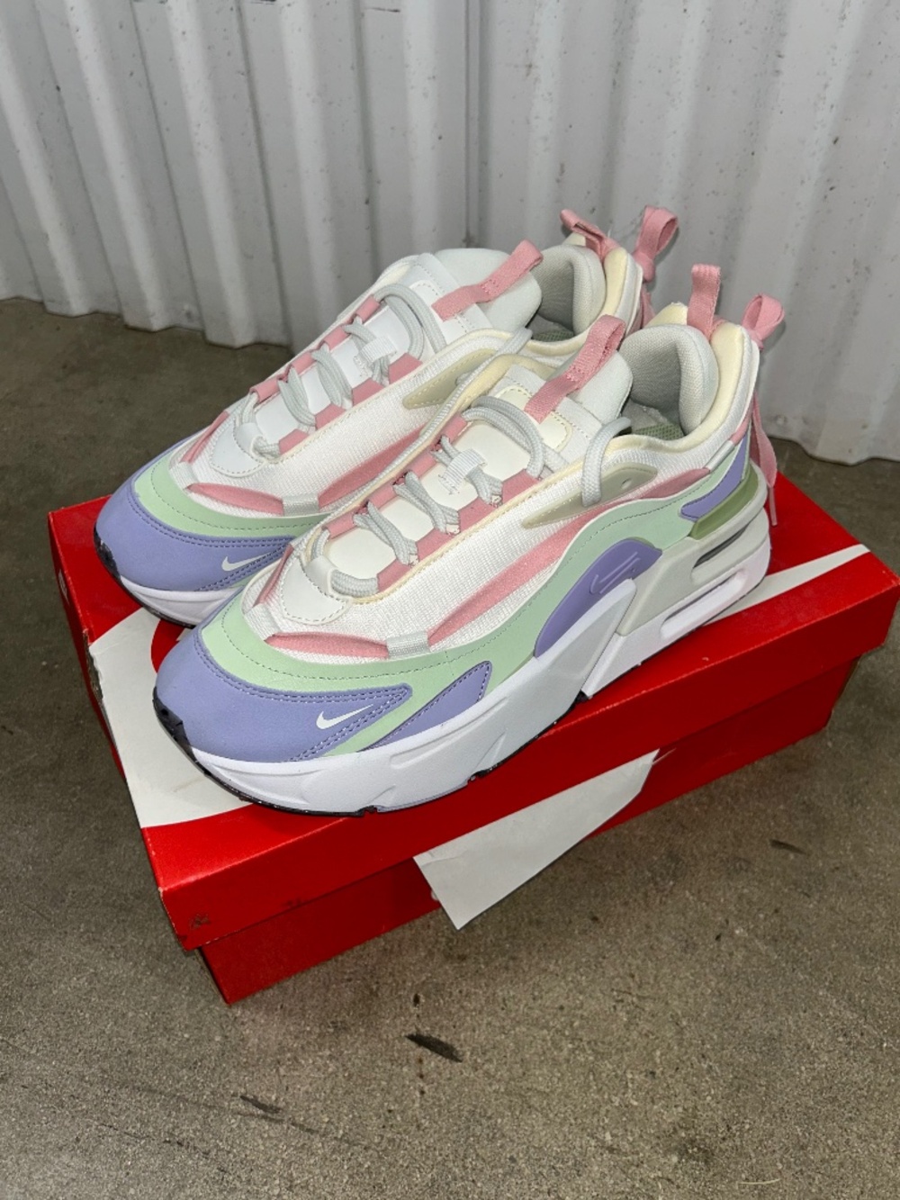 Nike Air Max 95 Furyosa Pastel Women’s Size 9.5 White Purple DH0531-100